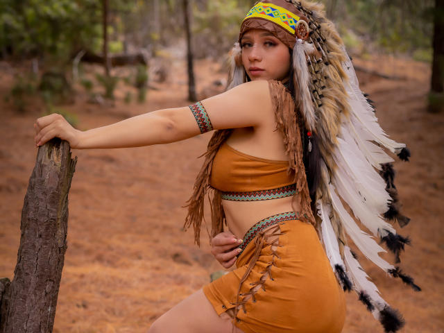 KloeThompson - Live sex cam - 22882309