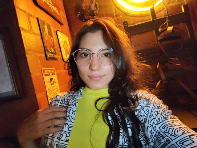 EmilyWildy - Live Sex Cam - 22883093