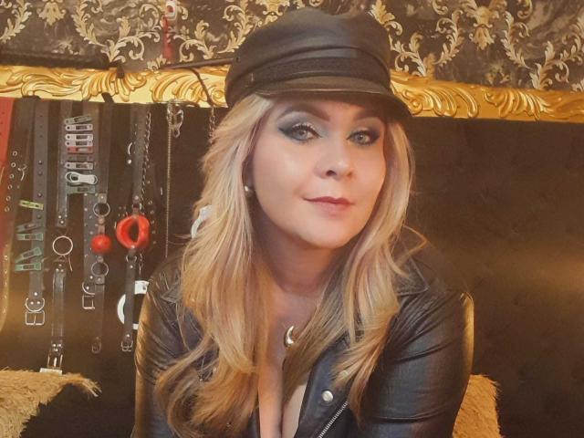 VictoriiaGray - Live sex cam - 22883569