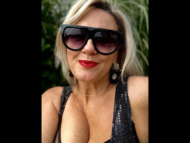 AdeleMILF-hot - Live sex cam - 22888885