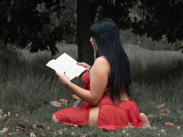 LottieRose - Live sex cam - 22890929