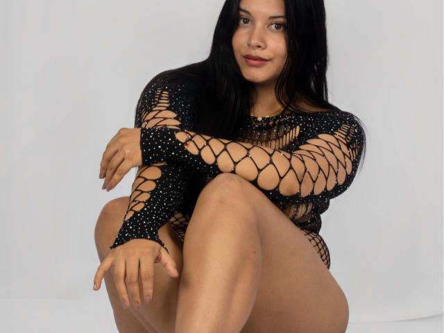 LottieRose - Live sex cam - 22891681