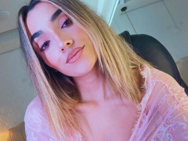 AdharaCooper - Live porn &amp; sex cam - 22894377