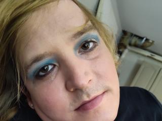 AvaBrayns - Live Sex Cam - 22895717