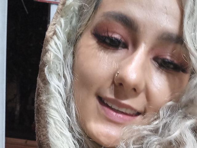 FloraSaenz - Live sexe cam - 22896409