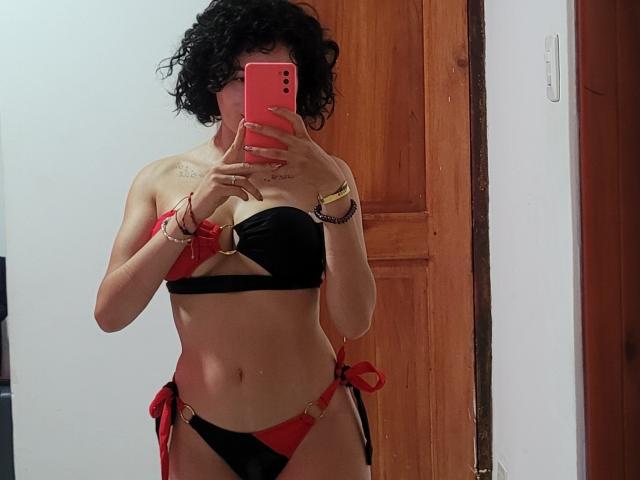 GabrielaMoore - Sexe cam en vivo - 22900373