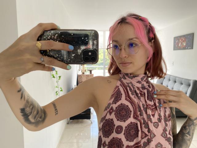 LyssaRou - Live sexe cam - 22902097