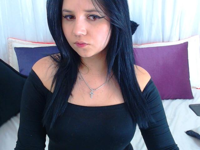 Kkatalina - פורנו בשידור חי ומצלמת סקס - 22903625