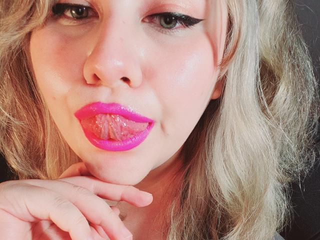 Akkanee - Live porn &amp; sex cam - 22908313