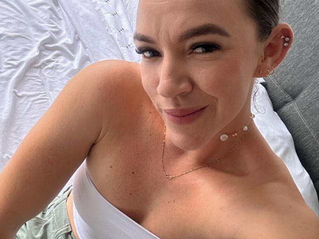 SophieGlamours - Live porn &amp; sex cam - 22910189