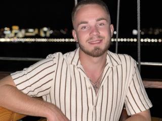 SupermanQSky - Live sex cam - 22911429