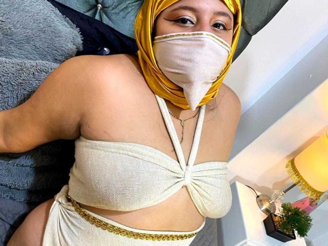 Yaraaaa - Live Sex Cam - 22911857