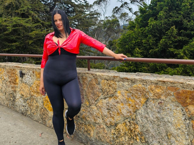 LizaRussell - Live porn &amp; sex cam - 22915109