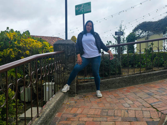 LizaRussell - Live porn &amp; sex cam - 22915381