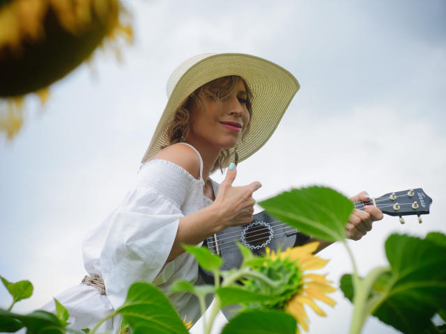 AdrianaSea - Sexe cam en vivo - 22923193