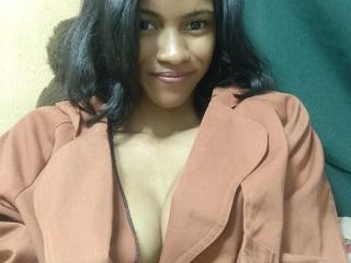 Alya69x - Live sex cam - 22924225