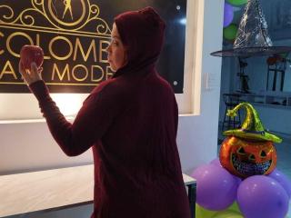 BiancaWild - Live sex cam - 22924497