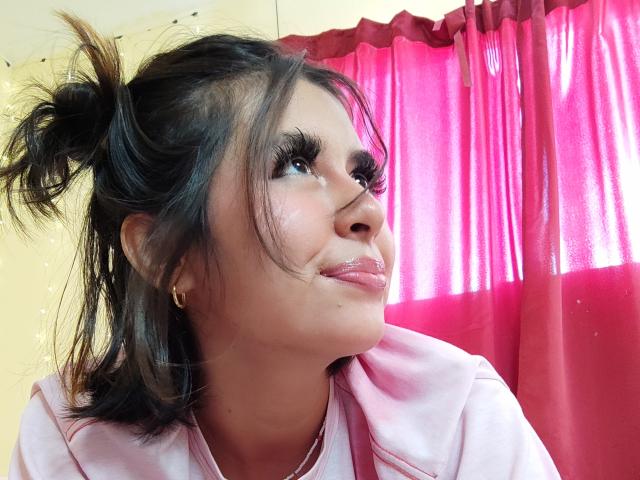 MaiaHairy - Live porn &amp; sex cam - 22927957