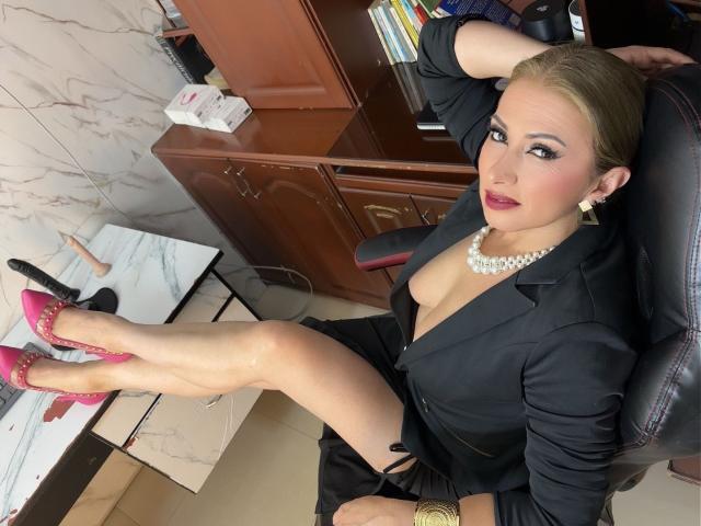 MisseScarleth - Élő pornó és szexkamera - 22938425