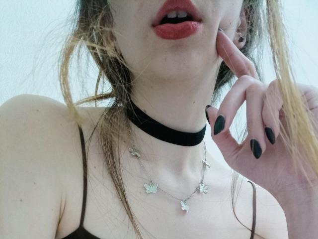 WollyMolly - Live porn &amp; sex cam - 22941621