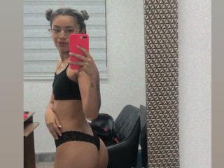 Martiinaa - Live sex cam - 22944289