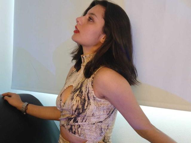 LilithLanz69 - Live Sex Cam - 22945485