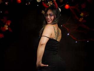 VeronicaSaienz - Live porn &amp; sex cam - 22945913