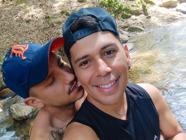 LuccaAndFelipe - Live sex cam - 22947645