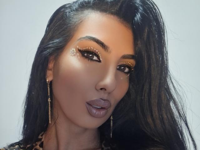 BrunetteBabe69 - Live porno og sexkamera - 22948905