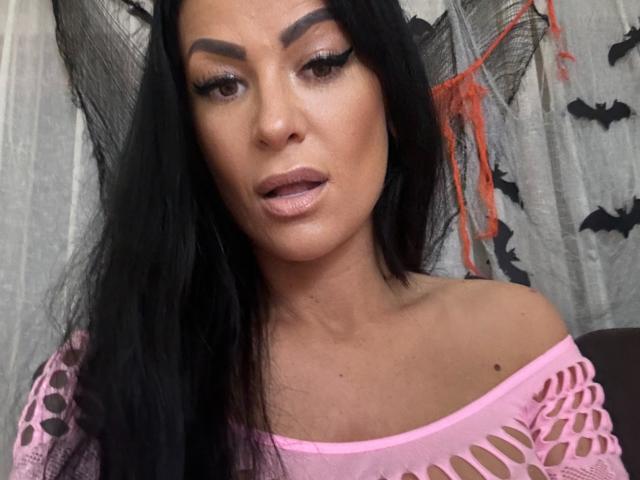 AndraD - Live sex cam - 22953409