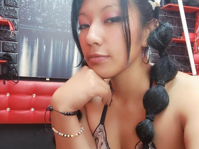 EmaCorine - Sexe cam en vivo - 22956681
