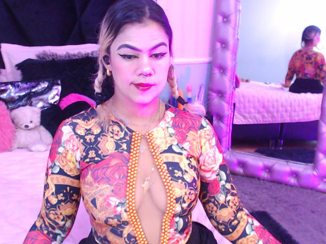 TarahDustin - Live sexe cam - 22957137