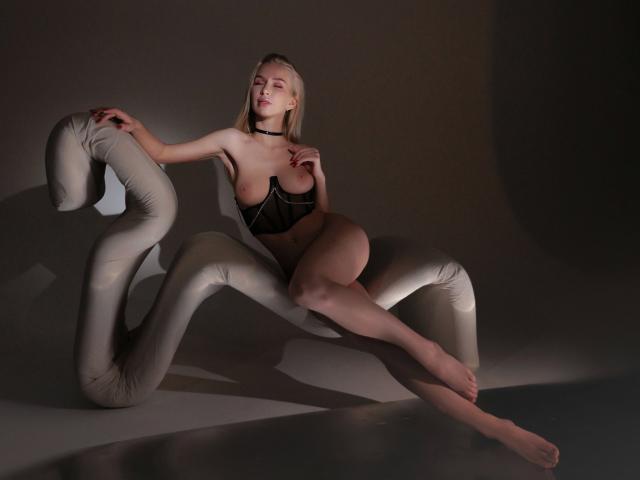 BlondiAngel-hot - Live sex cam - 22958817