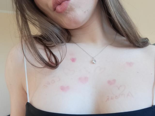 Tandira - Live sex cam - 22959557