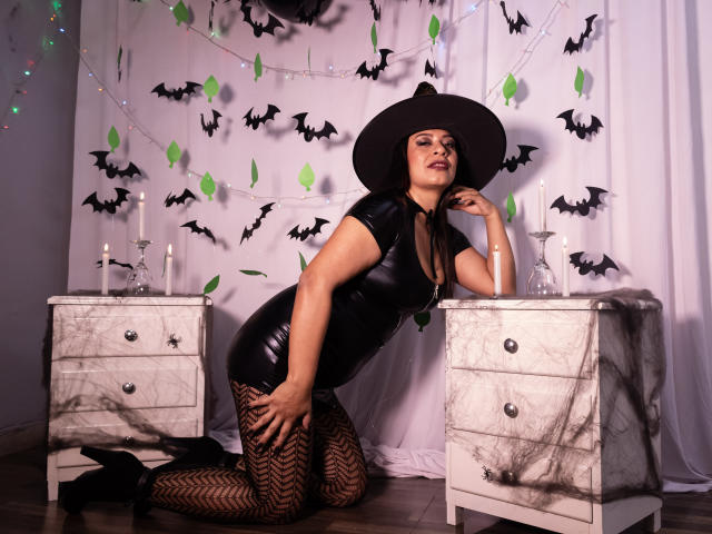 MiaCallie - Sexe cam en vivo - 22960705