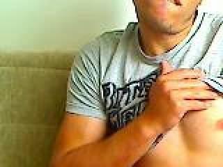 GentilChris - Video chat x with a being from Europe Gay couple 