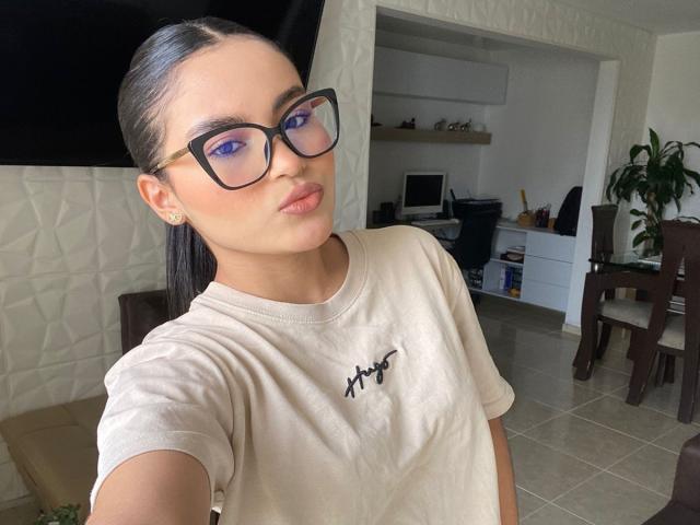 MiiaPalmer - сексуальная веб-камера в реальном времени - 22966753