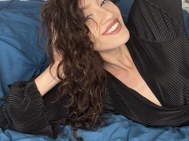 VievienneClemente - Live sexe cam - 22966817
