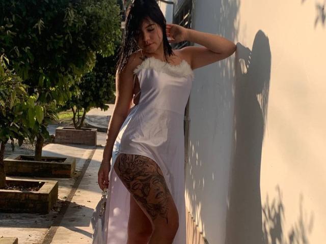 DulcineaSegura - Sexe cam en vivo - 22966969