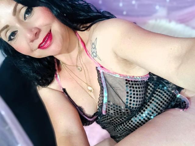 Zaria69 - Live sex cam - 22967413