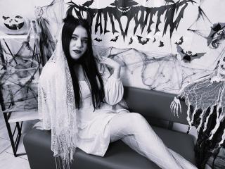 IlonaVisky - Live sex cam - 22970293