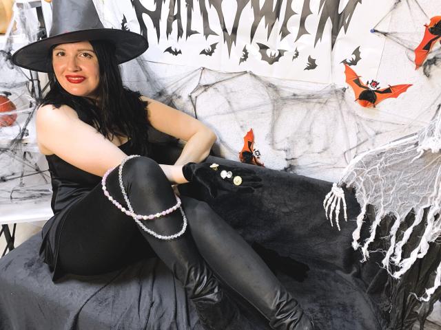 TayaBoret - Live Sex Cam - 22970825