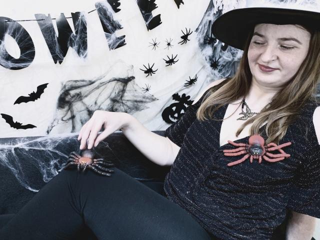 FreyaDak - Live sex cam - 22971165