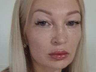 IanaO - Live sex cam - 22971937