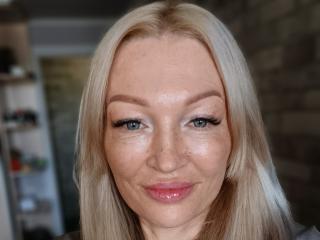 IanaO - Live sex cam - 22971941