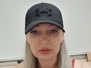IanaO - Live sex cam - 22971945