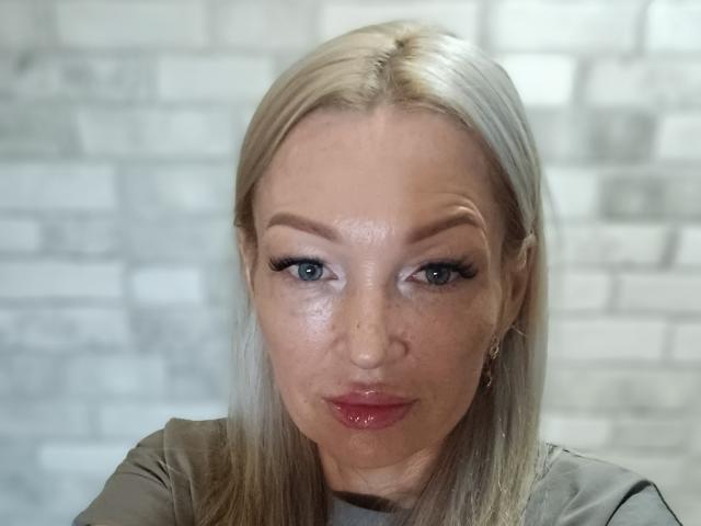 IanaO - Live sex cam - 22971949
