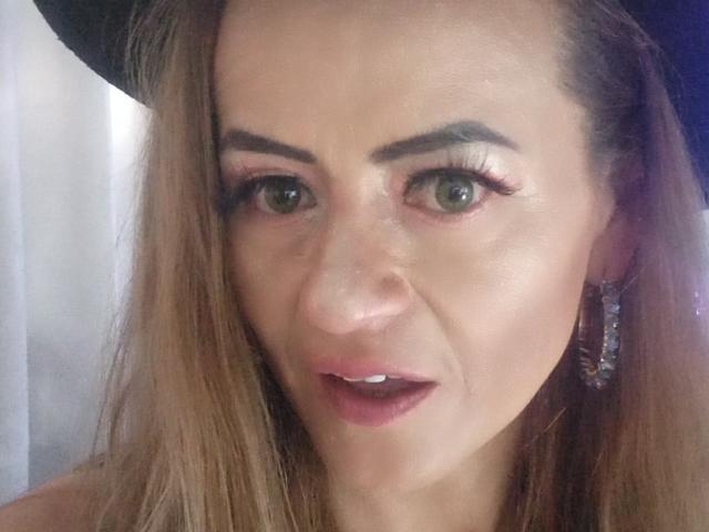 Maghenta - Live porn &amp; sex cam - 22972957