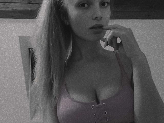 IngridI - Sexe cam en vivo - 22975601