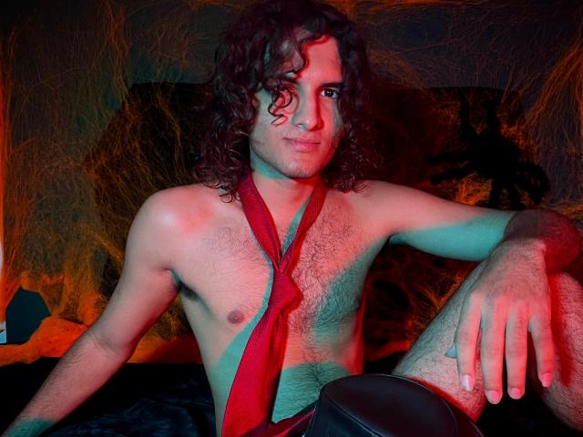 JeronimoMills - Live porn &amp; sex cam - 22978221